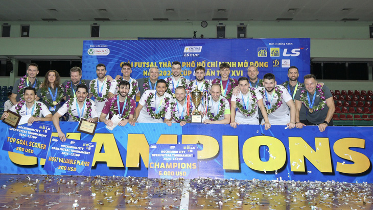 CLB Thái Sơn Nam TP.HCM 'bất lực' trước Top 8 futsal châu Âu - Ảnh 1.